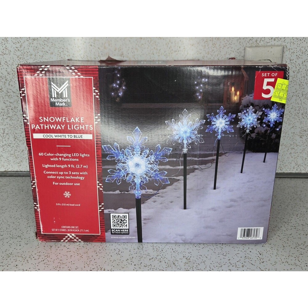 Members Mark Snowflake Pathway Lights Set of 5 Outdoor LED Holiday Yard Stakes